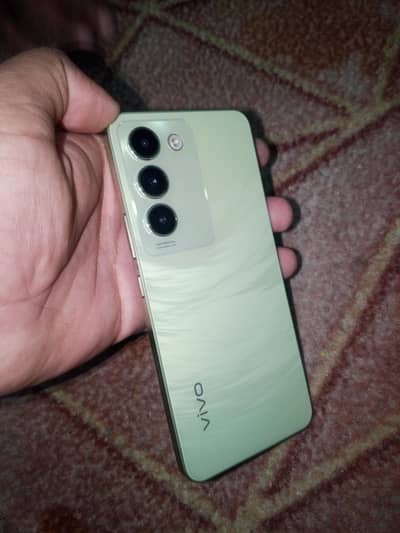 aoa vivo y100 argent sale 10/10 condishan