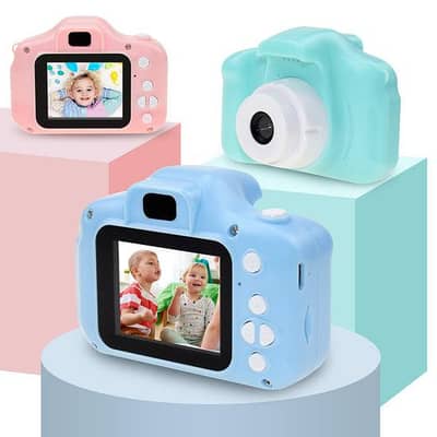 CHILDREN'S DIGITAL CAMERA WITH 2 INCH SCREEN RECHARGEABLE (NEW)