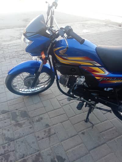 Honda pridor blue colour  2024