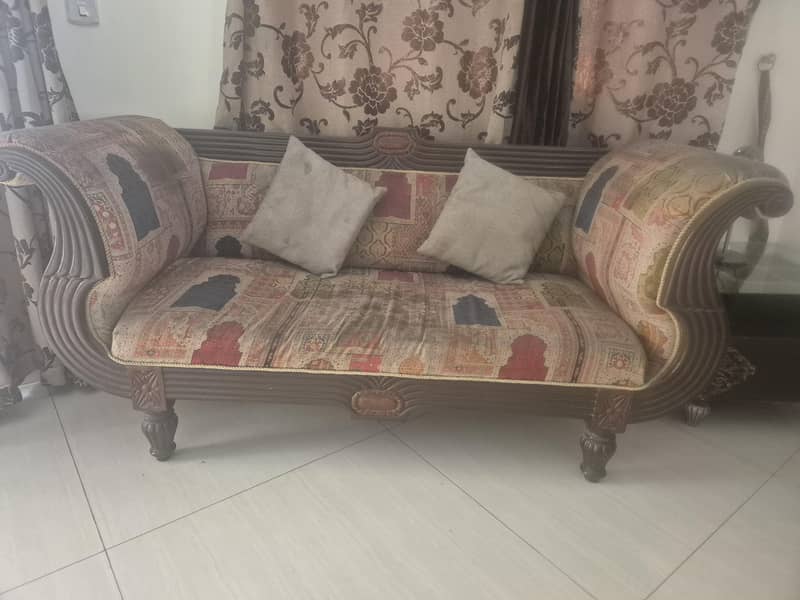 Dewan/Wooden dewan / Dewan for sale/ Dewan Sofa or sale 3