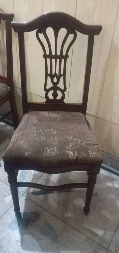 chairs without table