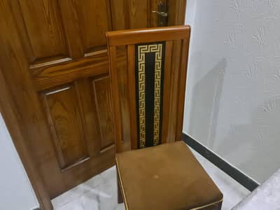 chairs without table