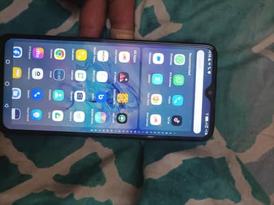 good condition infinx hot 9 ply just charger or mobile