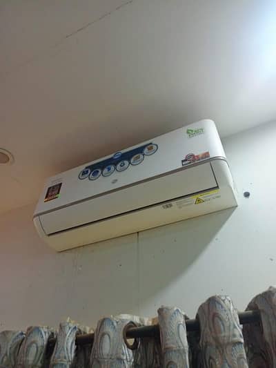 PEL T3 ENERGY SAVER INVERTER AC 1 TON