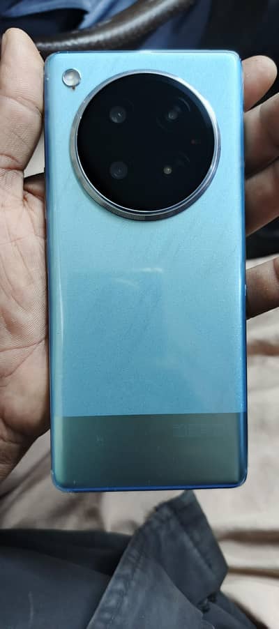 infinix note 40 8+256 one month used only