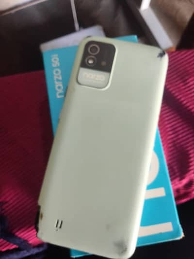 realme Narzo 50i