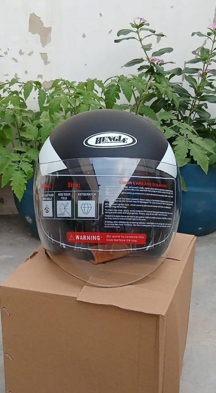 premium helmet 0