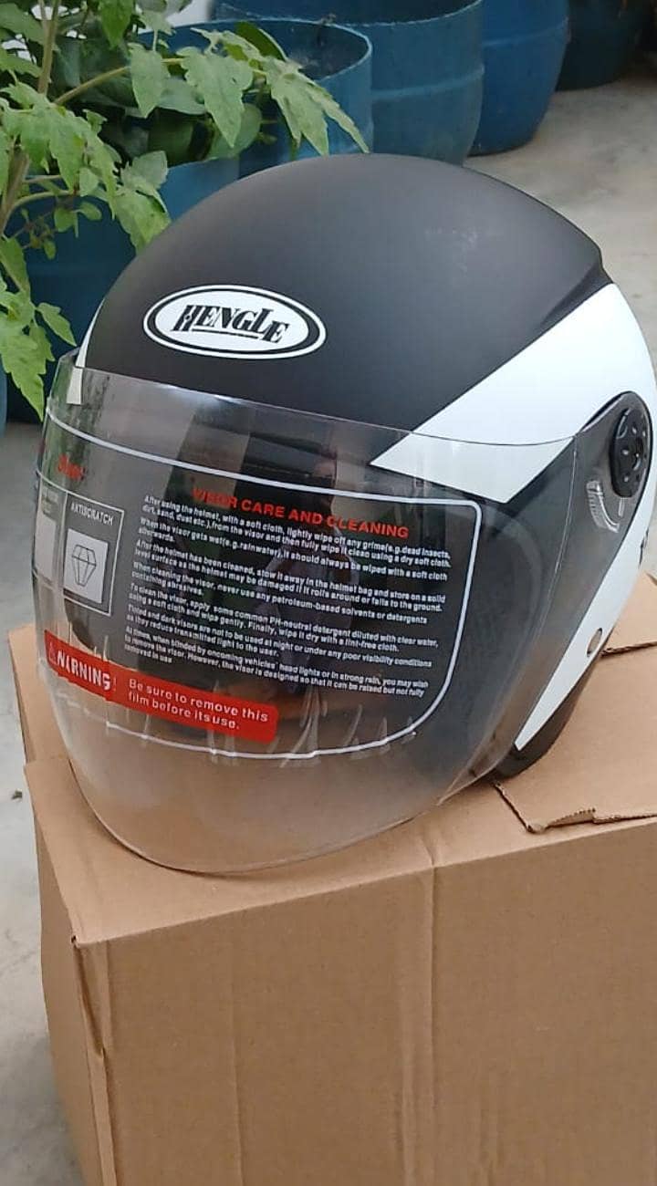 premium helmet 2