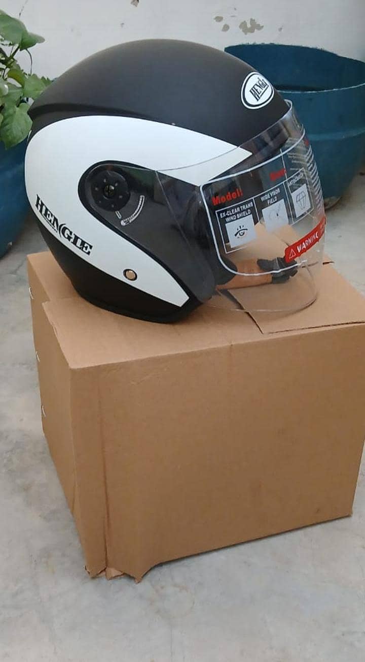premium helmet 5