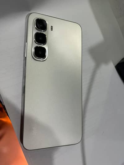 Infinix hot 60i mobile full ok hn no any fault