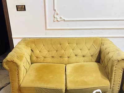 the sofa 7 seater and contact on this number this is not fix price