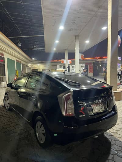 Toyota Prius 2011 S Led 2015 Registed