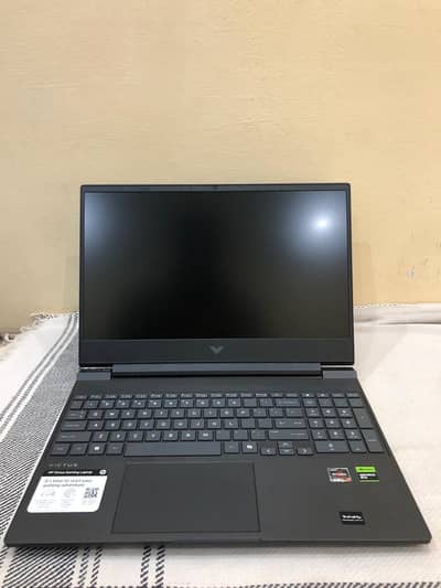 HP Victus 15 Ryzen 7 RTX 4050 16GB 1TB NVMe Gaming Laptop