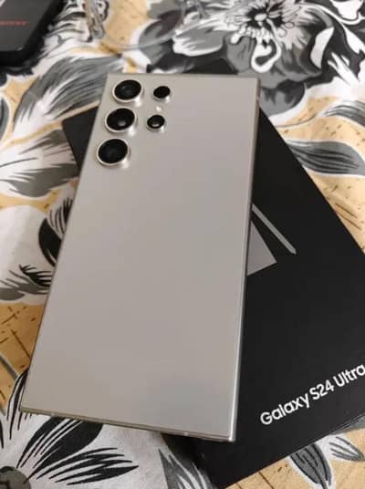 Samsung Galaxy S24 Ultra 12/512 complete box urgent sale connect OLX