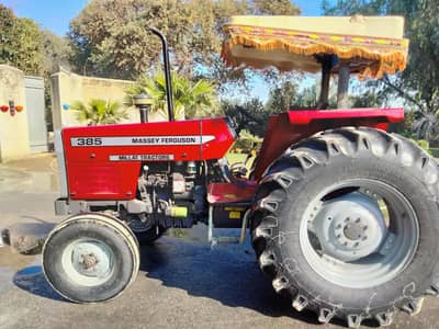 Massey Ferguson 385