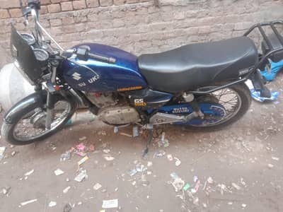 Gs150 hai 2014 B model hai all ok hai