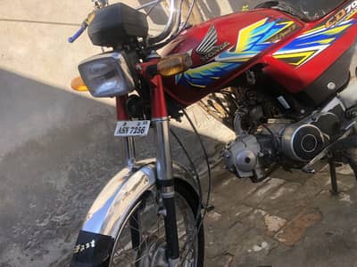 Honda cd 70 for sale in lush condition