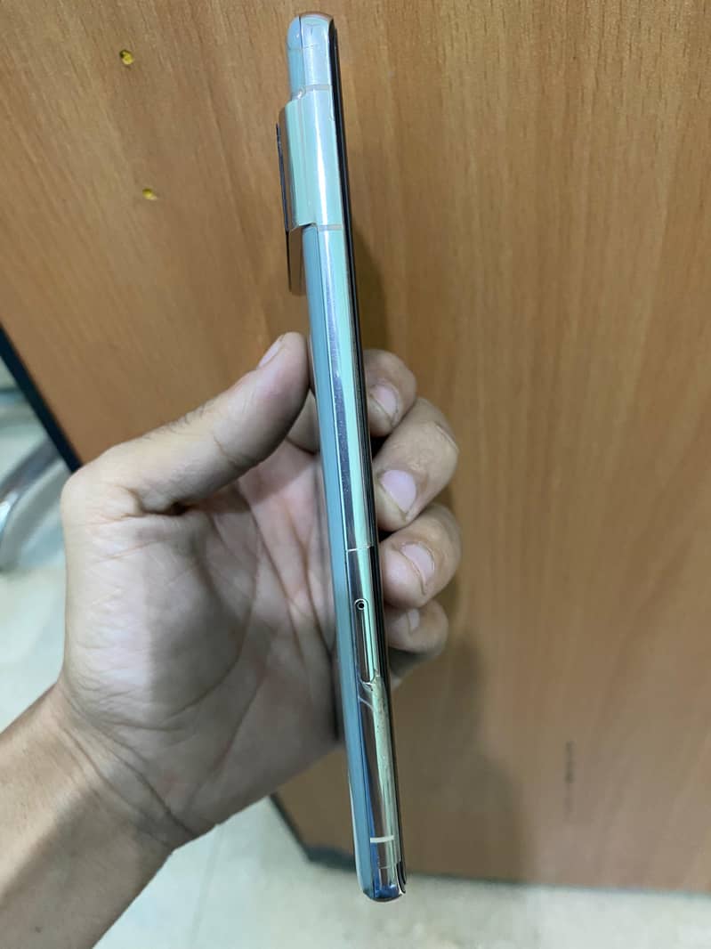 Google Pixel 7 Pro Mint Condition 3