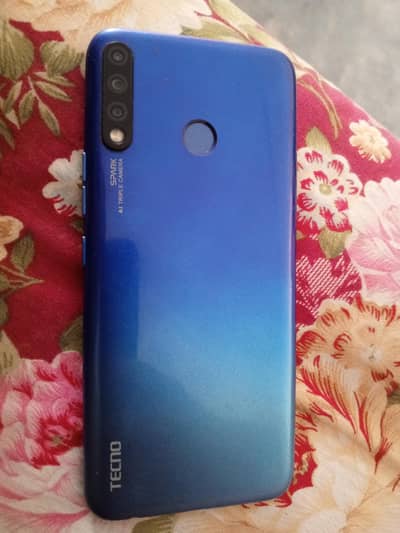 Tecno spark4 3gb/32gb