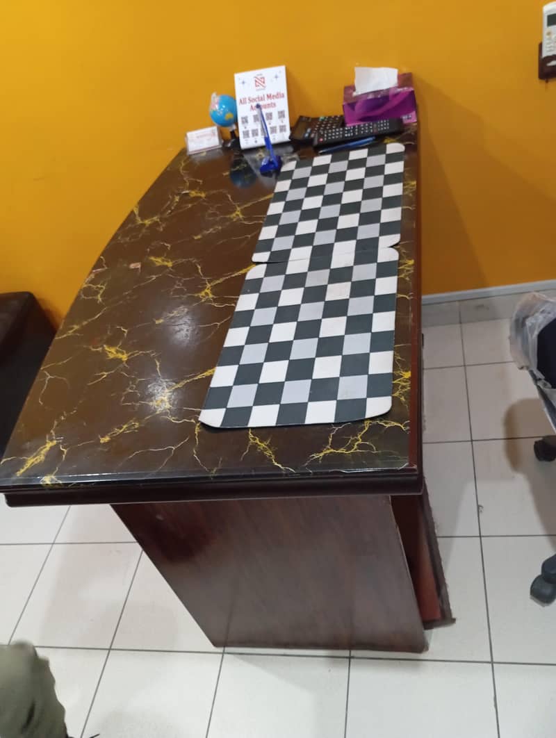 Executive Table for Office 2