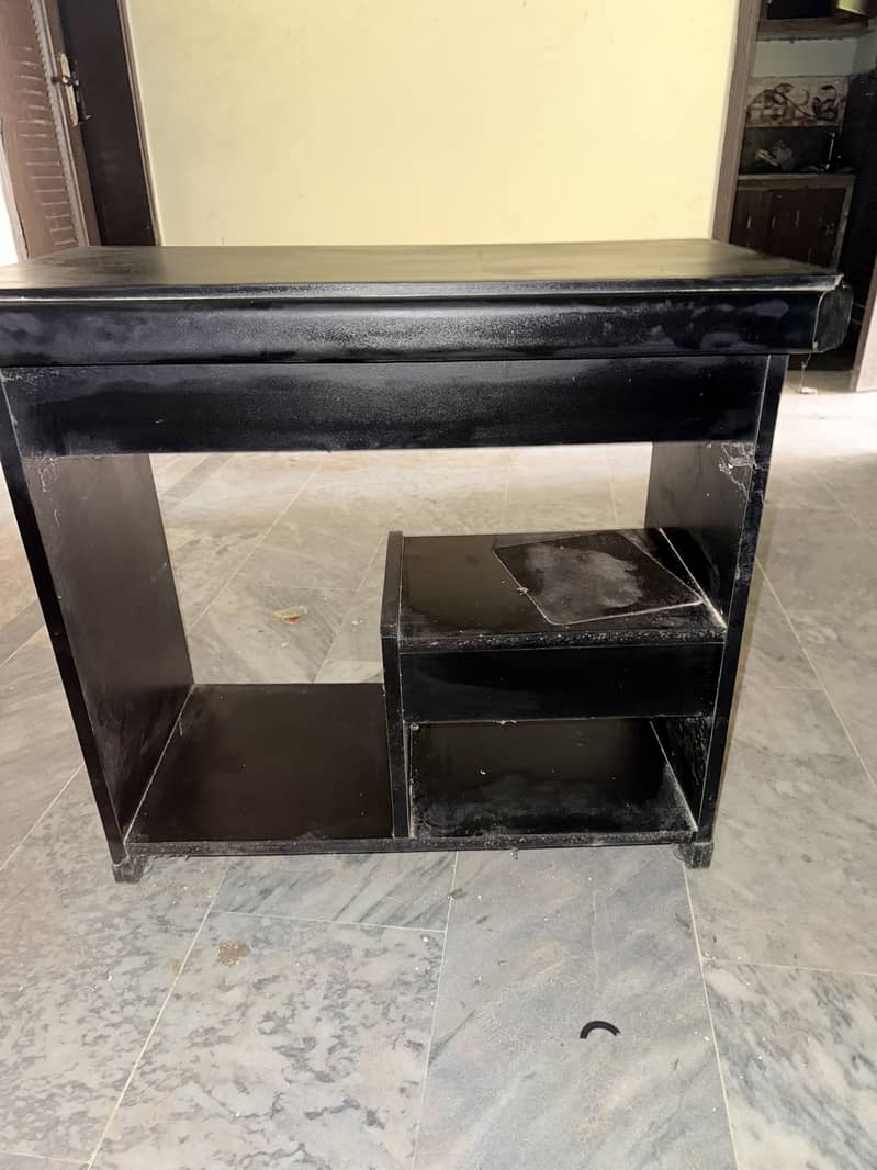 Study/computer table for sale 0