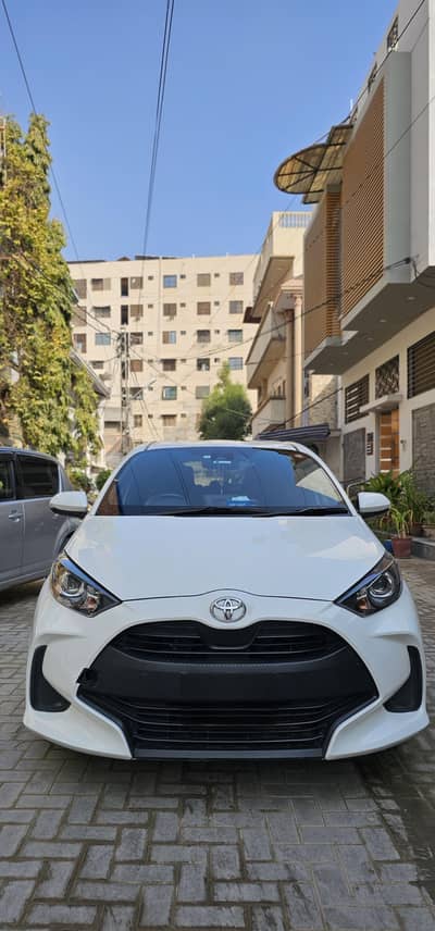 TOYOTA YARIS 2021/2024 X PUSH START FULL ORIGINAL