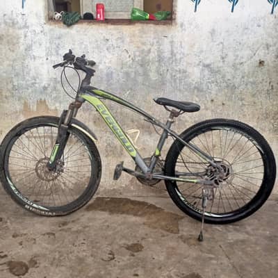 koi fauld nhi he bilkul ok he ter bhi new he apke samne he sabkoch