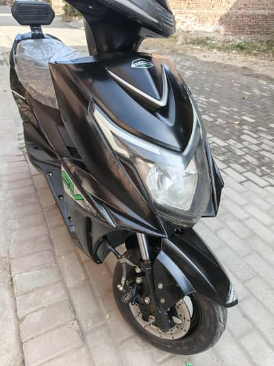 Electric Scooty YJ Future