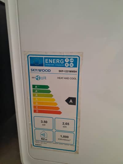 skaywood 1. ton portable ac good canditon