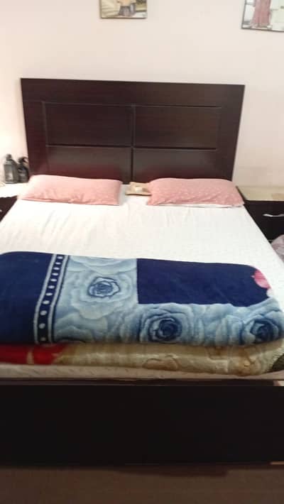 Bed + Dressing Table + Side Tables + Mattress