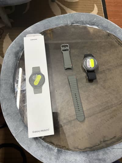 Samsung Galaxy Watch 7 (44mm) – 10/10 Condition