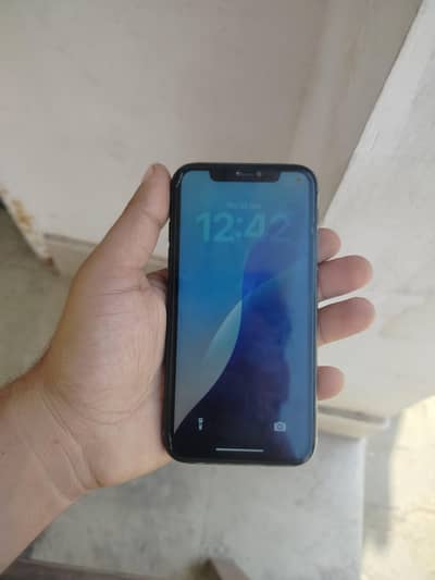 iphone 11  64gb 10/10 candiation