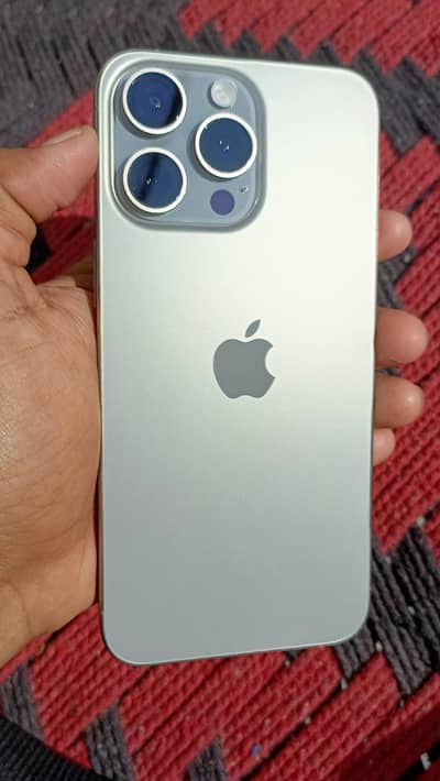 iPhone 15 pro max  256gb