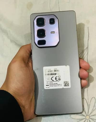 Infinix note 50, Almost brand new