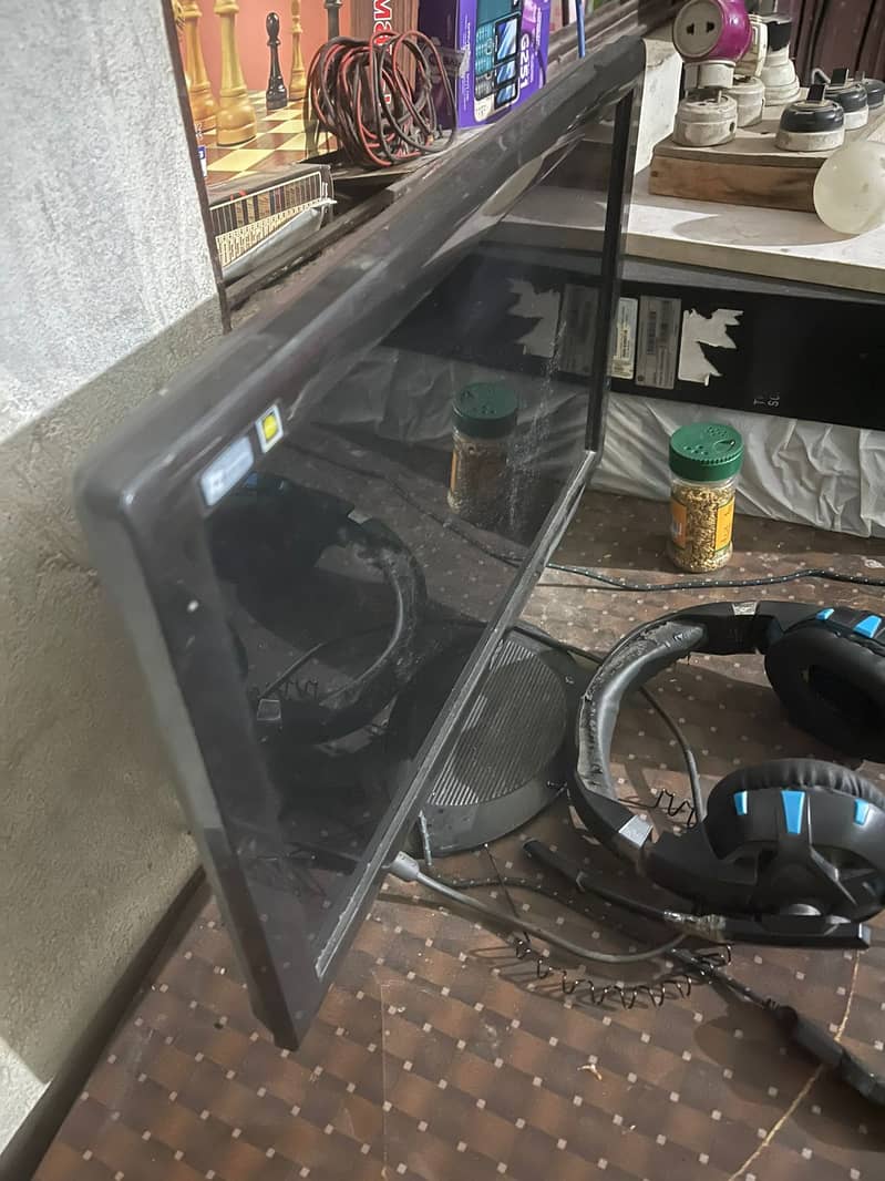 GAMING COMPUTER PC 11