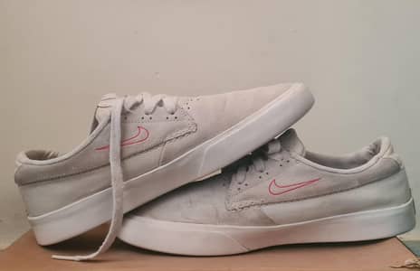 NIKE SB SHANES
