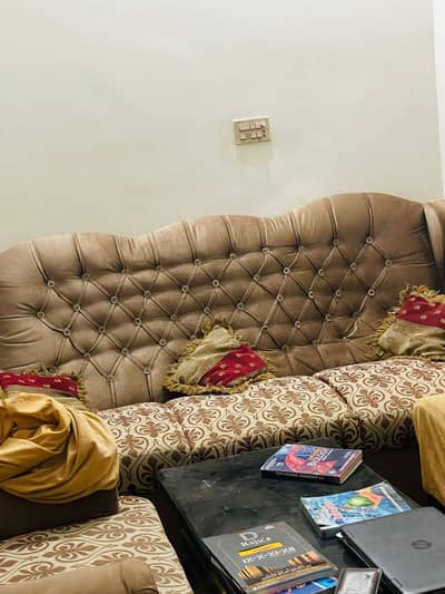 7-Seater Sofa Set (3+2+2) in Excellent Condition