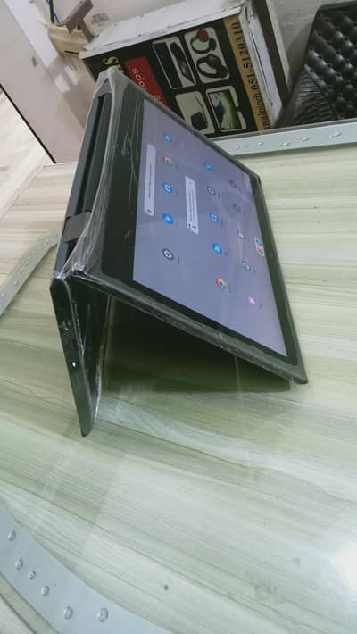 Chromebook Lenovo e300 4/32 Touchscreen