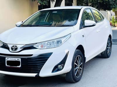 Toyota Yaris ATIV CVT 1.3