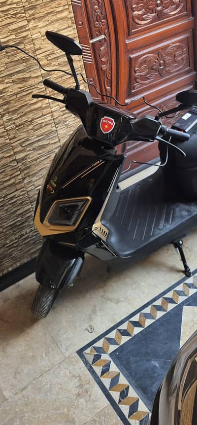 Metro scooty need sale