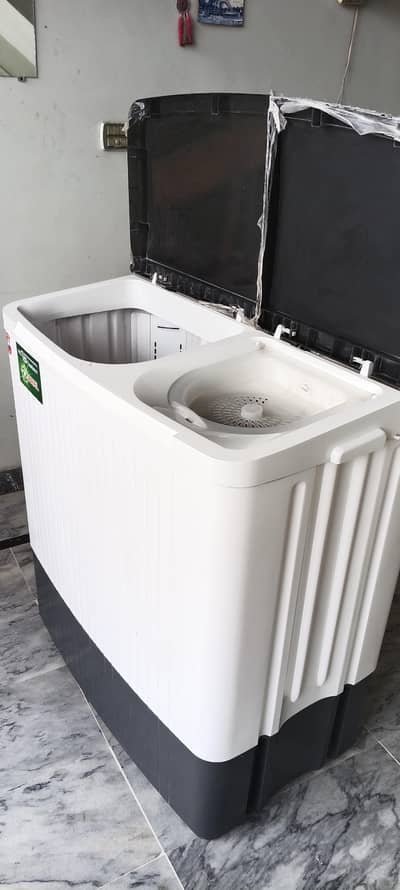 Neat & Clean original condition Washing machine available for sale