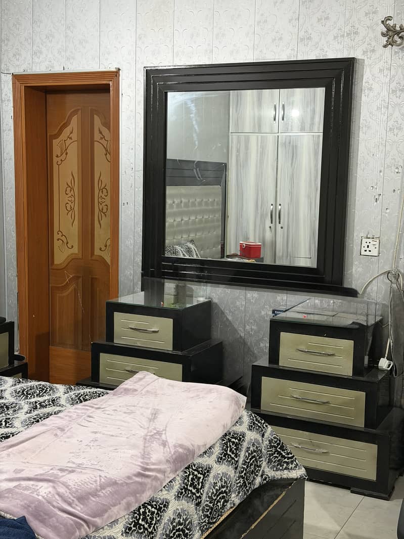 Complete bed set (without mattress) 3