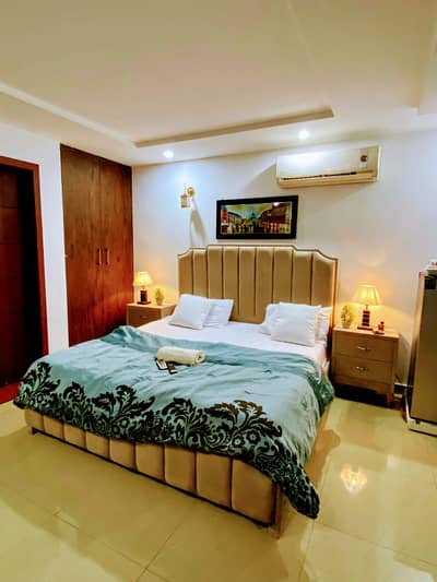 Studio furnished per day weekly short stay for rent