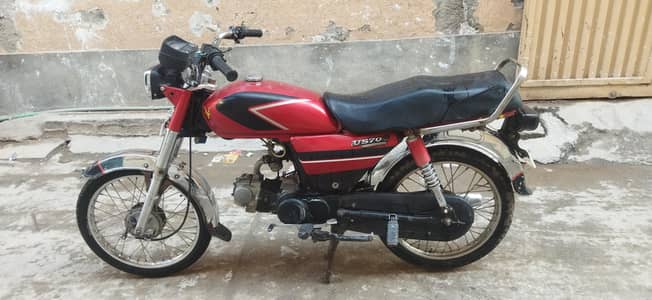 Hero RF 70 2011 model rawalpindi nmbr copy or file complete