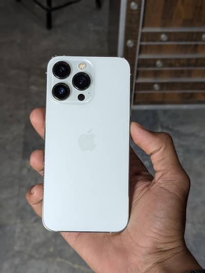 Iphone 13 Pro 512gb 85 health Factory unlocked 10/10