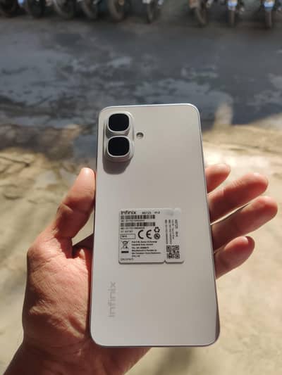 Infinix smart 10 4/64 only box open