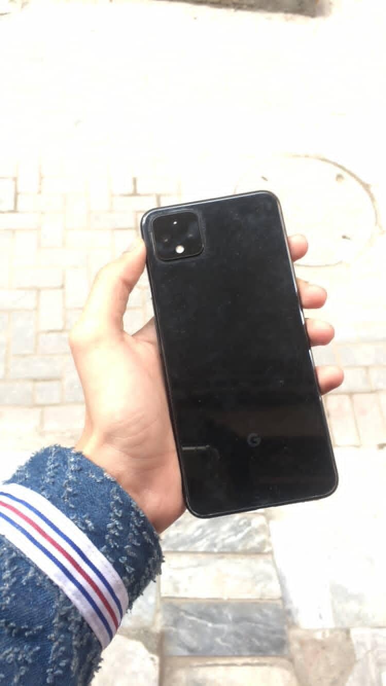Google pixel 4xL 3