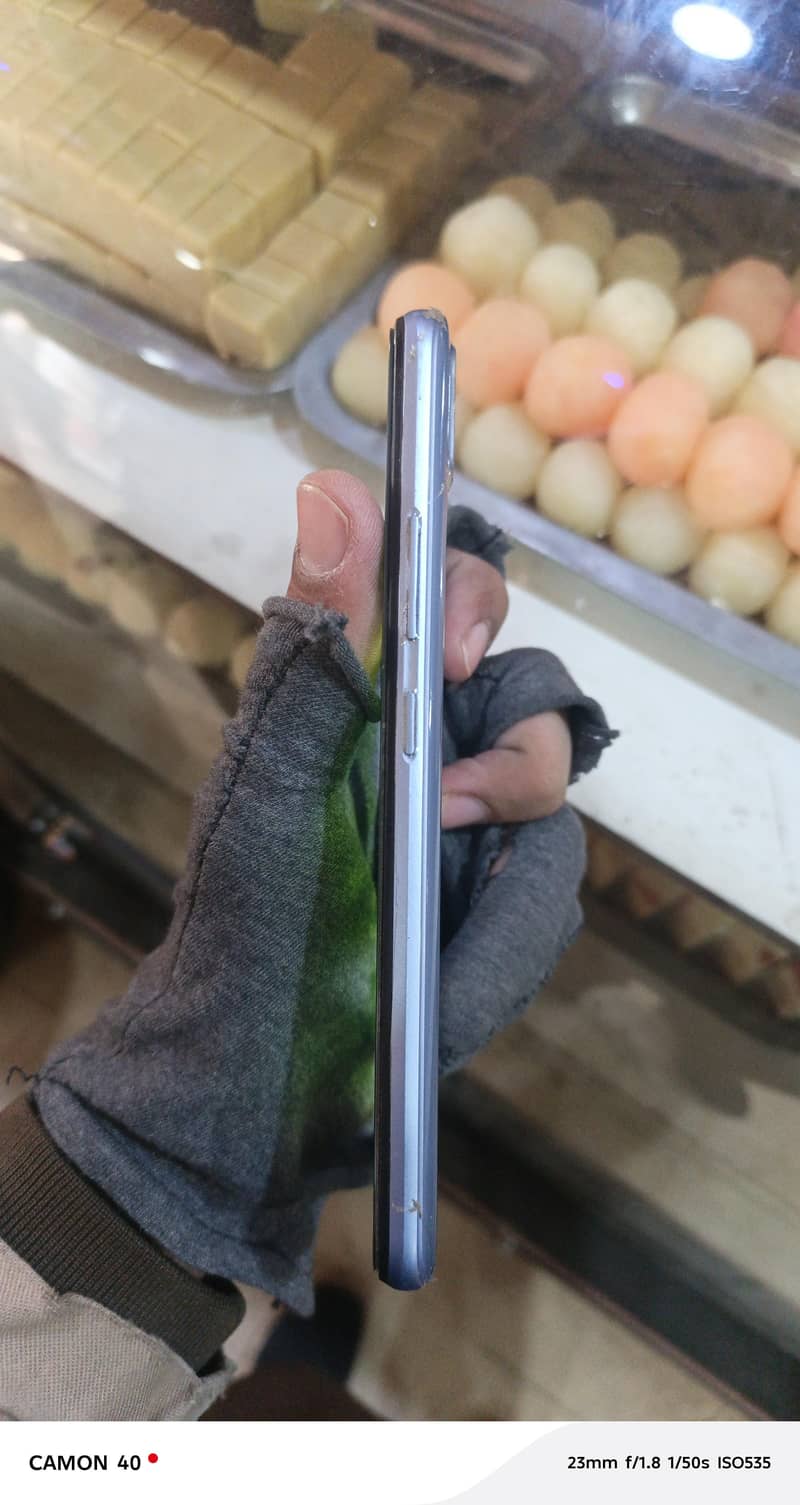 price ho Jaye ge serious bnda contact kre 1