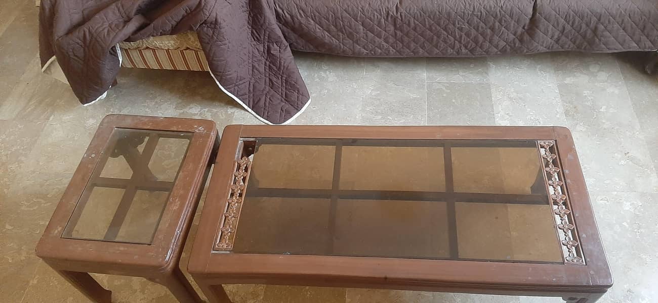 1 senter table 2 side table 2