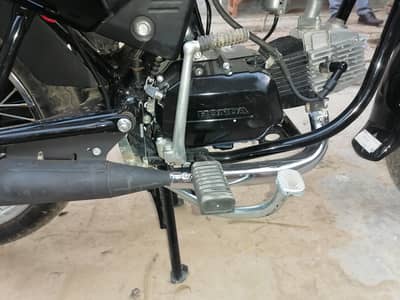 Honda pridor new condition only 1800km drive